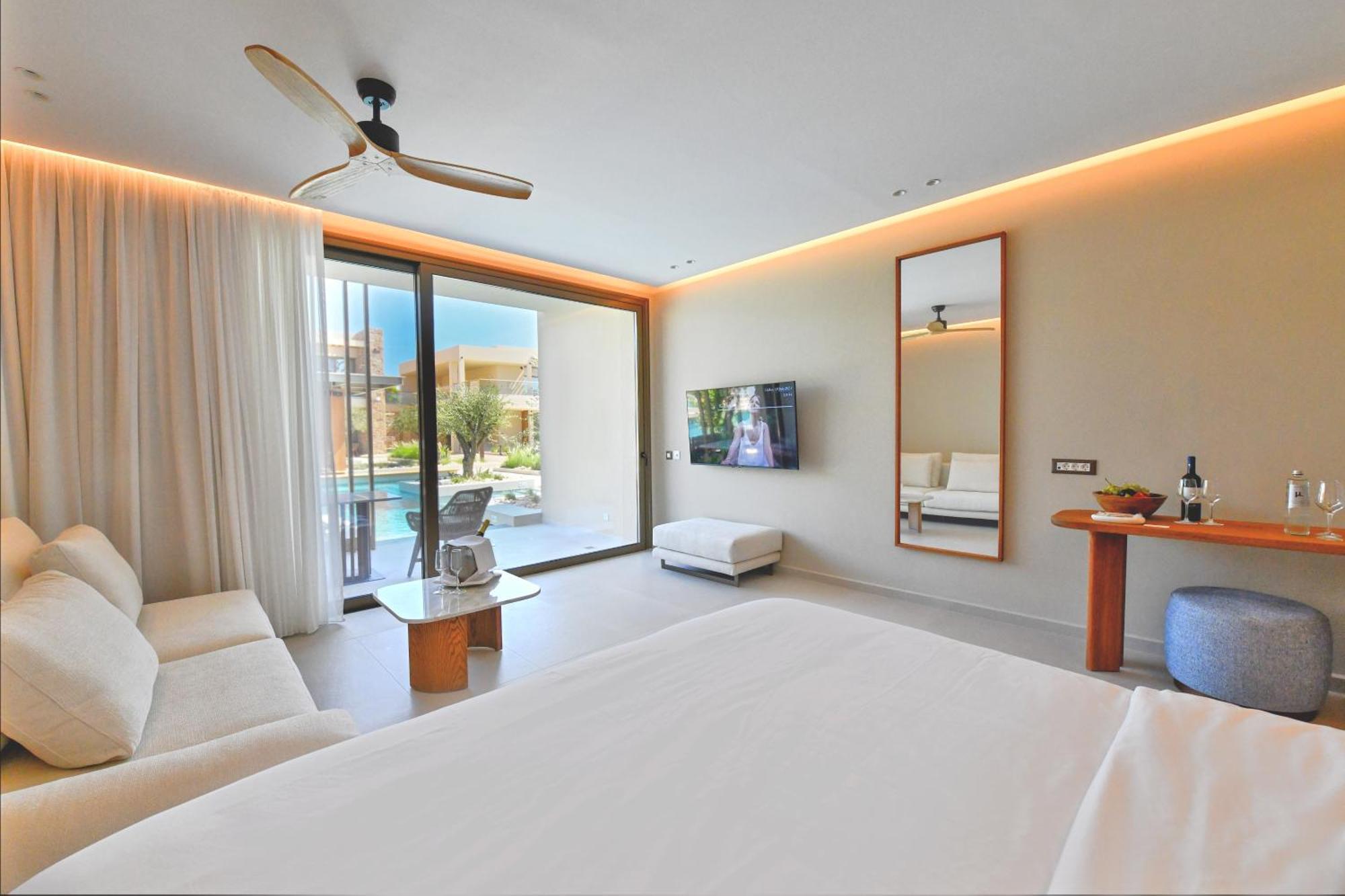 Royal Pearl Island Chios Hotel And Spa Exterior photo