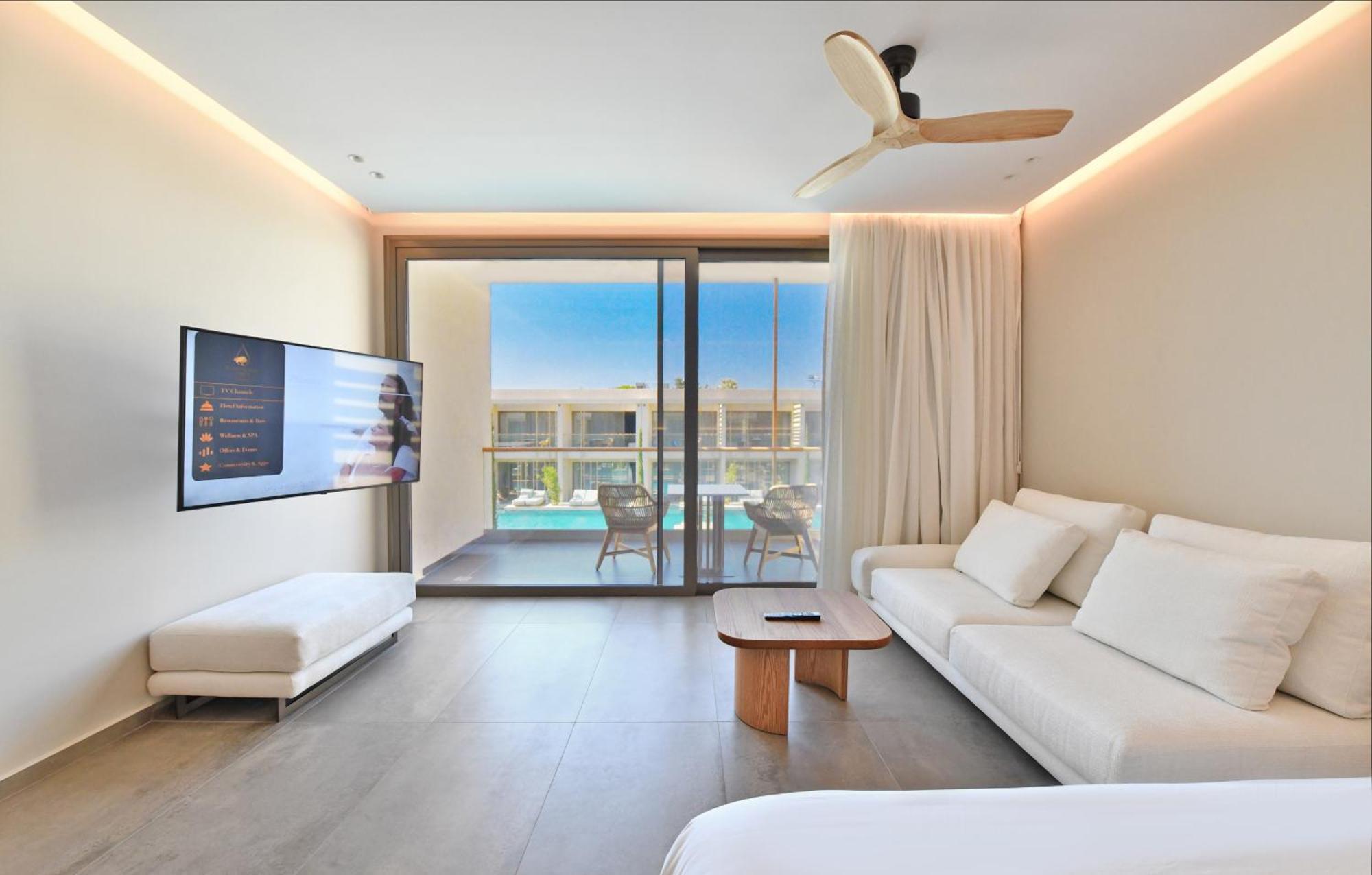 Royal Pearl Island Chios Hotel And Spa Exterior photo
