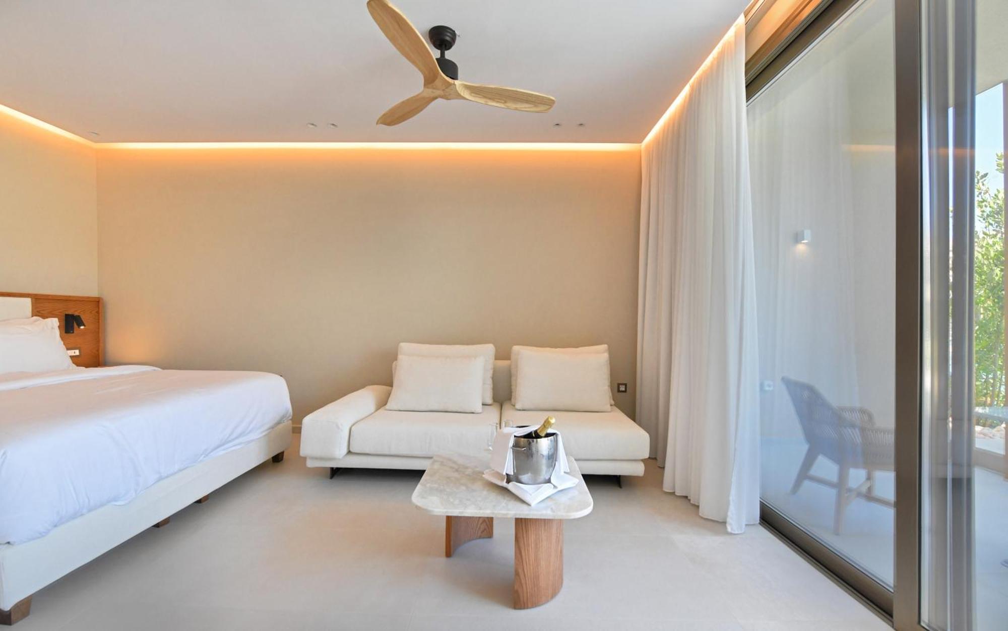 Royal Pearl Island Chios Hotel And Spa Exterior photo